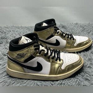 Air Jordan 1 Mid, Metallic Gold, Size 11